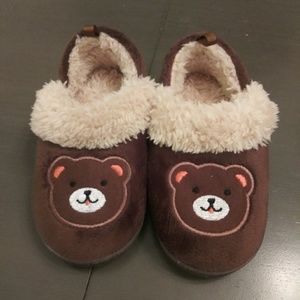 House shoe for little feet